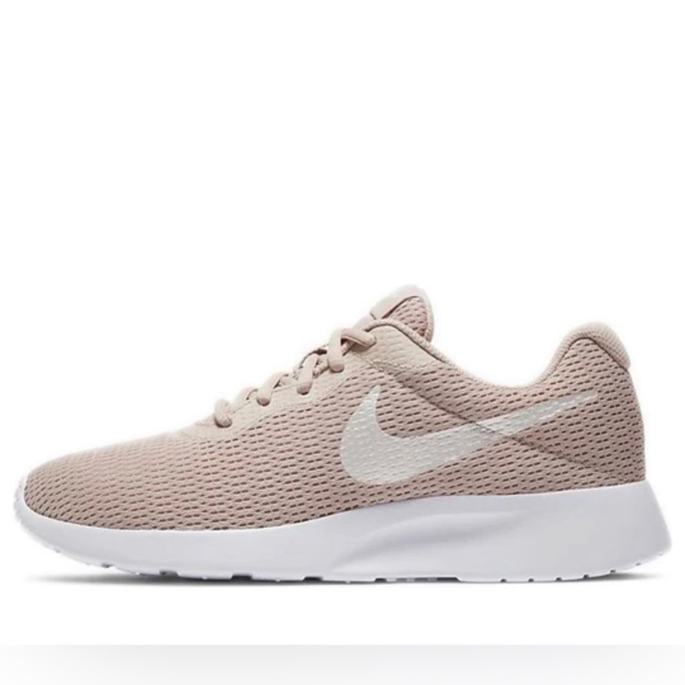 Nike Beige/Blush Women’s Tanjun Sneaker